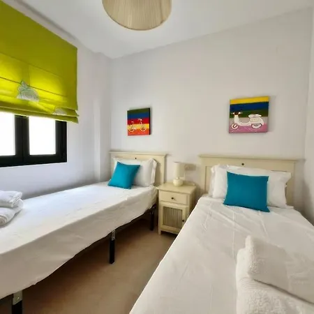 Nuevo Y Exclusivo Atico De Playa Apartment Fuengirola