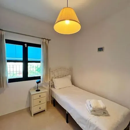 Nuevo Y Exclusivo Atico De Playa Fuengirola